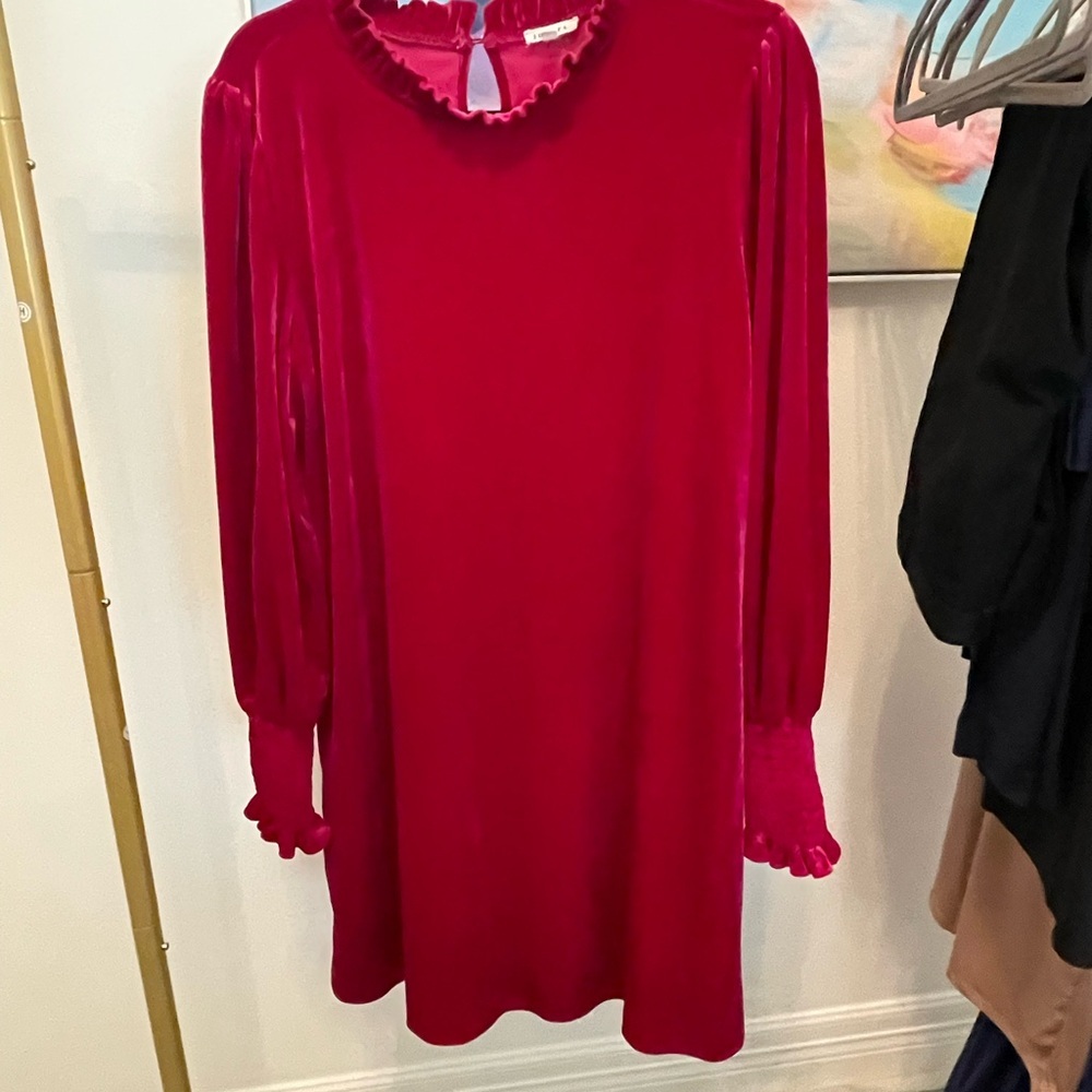 JODIFL Velvet Womens‎ dress in Deep Pink Medium